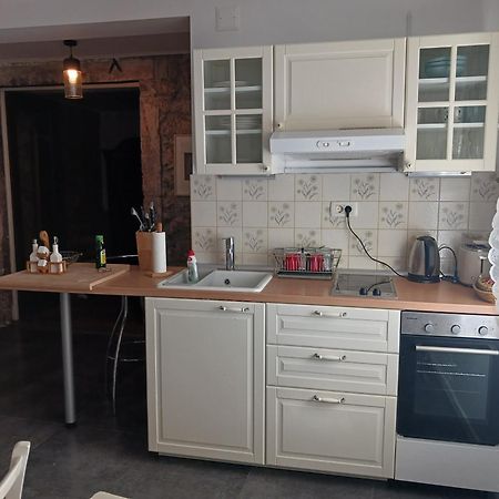 Green Oasis City Center Apartment 시베니크 외부 사진